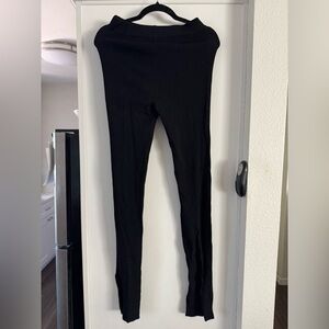 Split hem legging